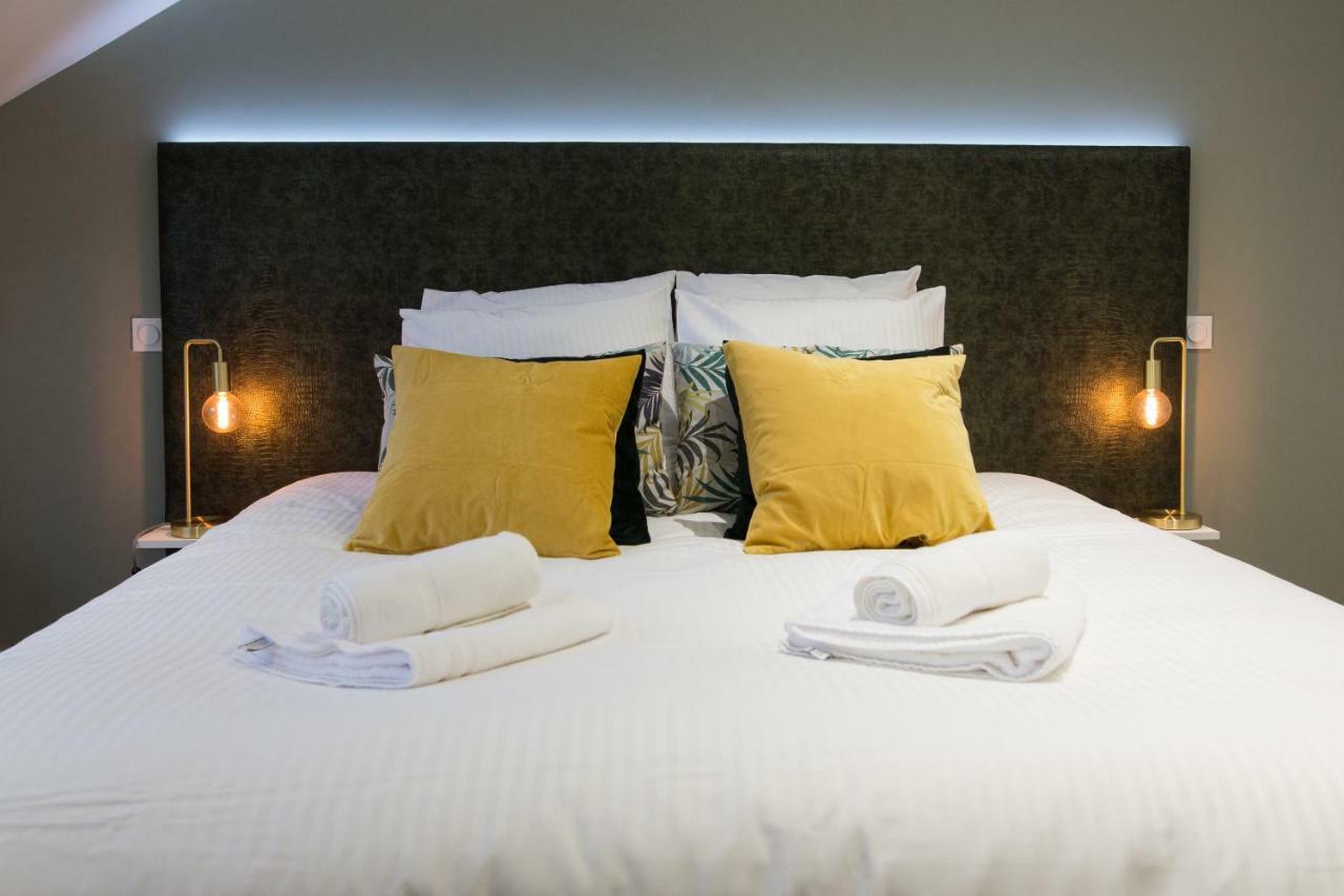 Luxueux Logement Bourgeois De 250 M2 Climatise Lille Luaran gambar