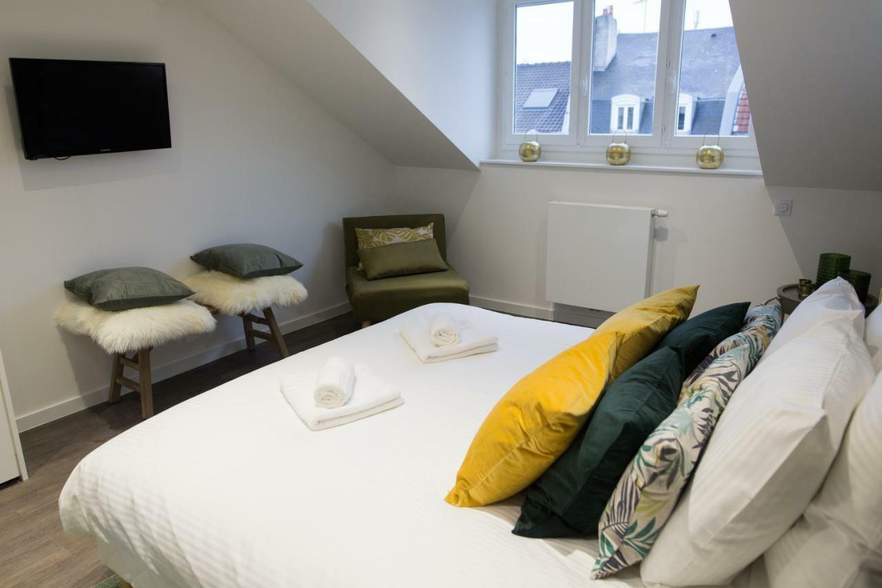 Luxueux Logement Bourgeois De 250 M2 Climatise Lille Luaran gambar